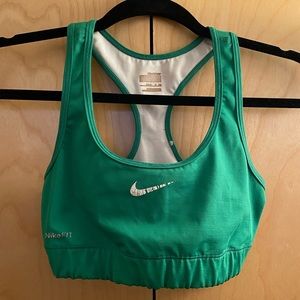 Nike Sports Bra - Green